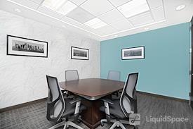 Regus | Camelback Square