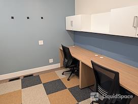 Desk606