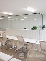 Sunny Studio & Hub