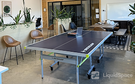 Loloft, Rogers - Flexible Meeting / Event Space 