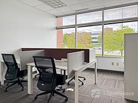 Regus | MN, Minnetonka - County Road