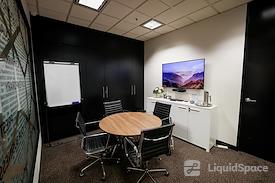 CorporateCubes.Co - 333 Collins