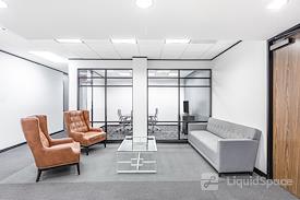 Regus | Northwest Freeway