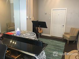 Amy Dancz Voice Studio