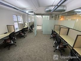 HUB116 - River North