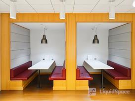 Regus | Melville Expressway II