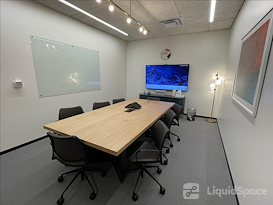 Hines | The Square at 717 Texas