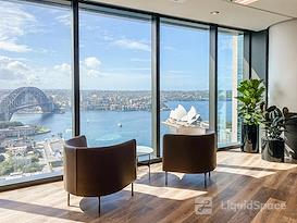 The Executive Centre - Salesforce Tower