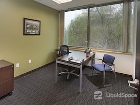 Regus | Eagleview Corporate Center