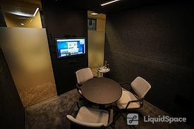 CorporateCubes.Co - 333 Collins