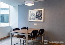 WeWork Amanora Crest