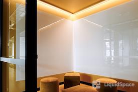 CreativeCubes.Co - Hawthorn