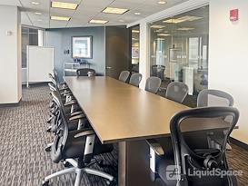 Regus | RenCen
