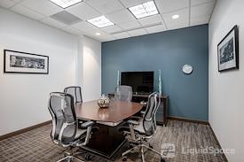 Regus || MN, St. Louis Park - West End