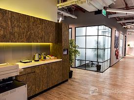 Regus | Dubai, DWTC District