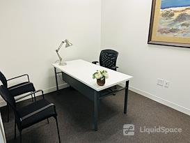 (STO) Hall Office Park