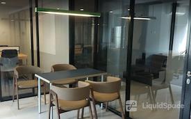 Koléga x MarkPlus, Satrio