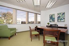 Carr Workplaces - Laguna Niguel