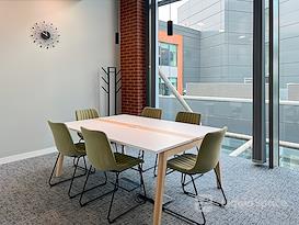 SPACES | Wolverhampton, Victoria Square i11