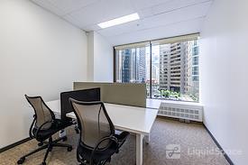 Flexday Suite - 141 Adelaide St. W