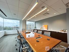 HuddleUp Powered By 25N Coworking