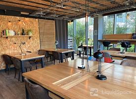 SugAr free coworking café