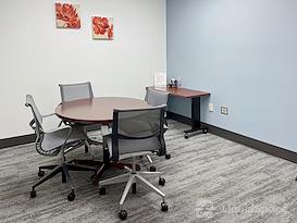 Regus | Foster Plaza