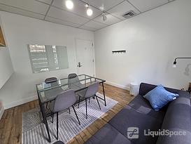 SaGE@276Fifth