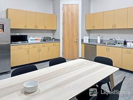 Regus | CA, El Dorado Hills - Hawks Flight Ct