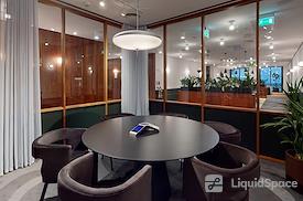 FORA | One Canada Square