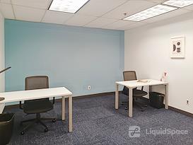 HQ | NY, Holbrook - Veteran Memorial Hwy