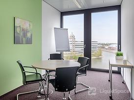 Regus | Dusseldorf Hafenspitze