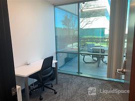 Regus at 2180 Harvard Street located in Harvard Square