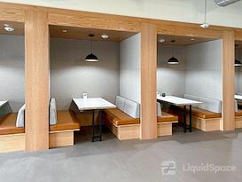 Regus | Garland - LBJ FWY