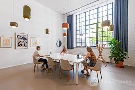 Regus | Budapest SPACES, White House