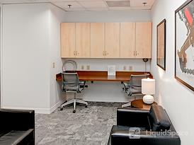 Regus | West End