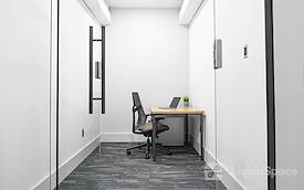 Venture X | Sherwoodtowne