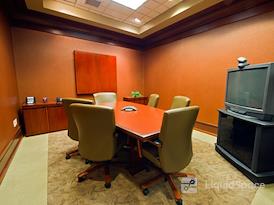 Regus | River Crossing at Keystone (Office Suites Plus)