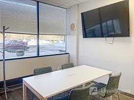 Regus | CT, Enfield - King St