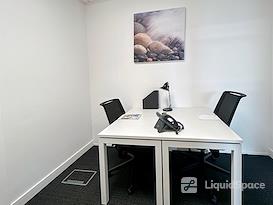 Regus | Leicester Grove Park