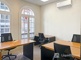 Regus | Porto Alegre, Galeria Chaves