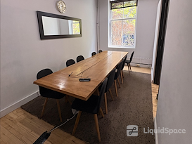 DEVLINHAIR Office in Soho