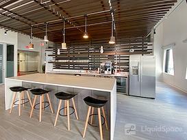 Regus | Columbus - 21 E State Street