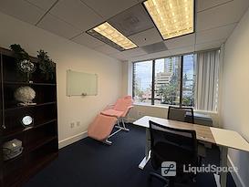 Office&Co. International Coworking