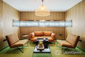 WeWork | Mariano Escobedo 595