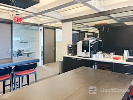 Regus | Boston - Symphony