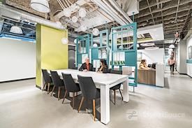 Regus | West Loop