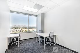 Regus || Warner Center