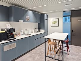 Regus | Senningerberg, Luxembourg Airport Moonar