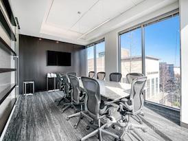 Regus | Waterway